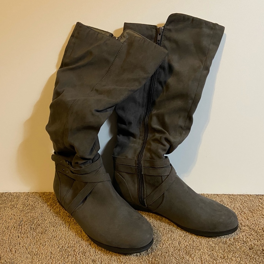 Grey Boots .
